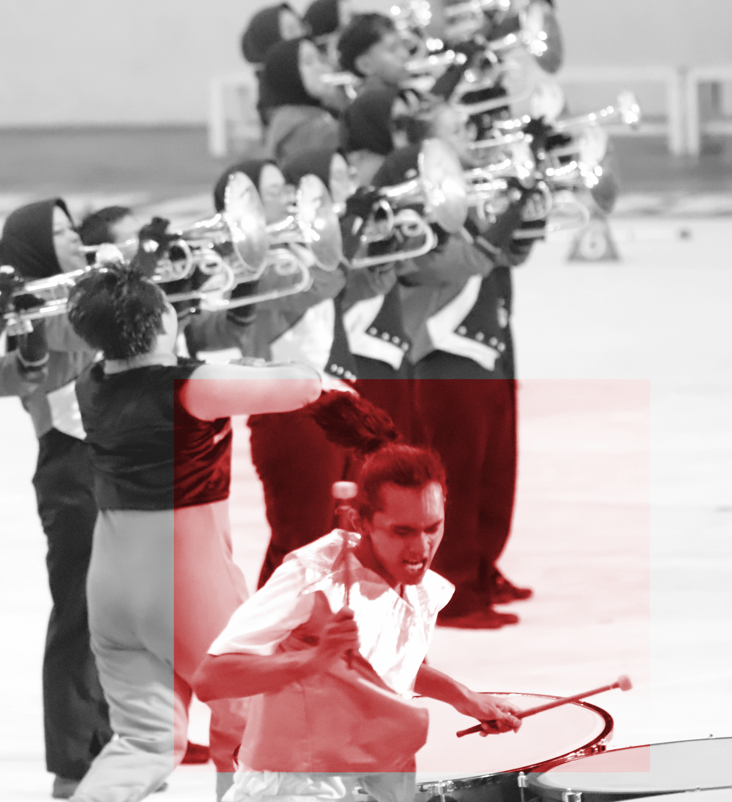 Pemain perkusi dan brass MBUGM